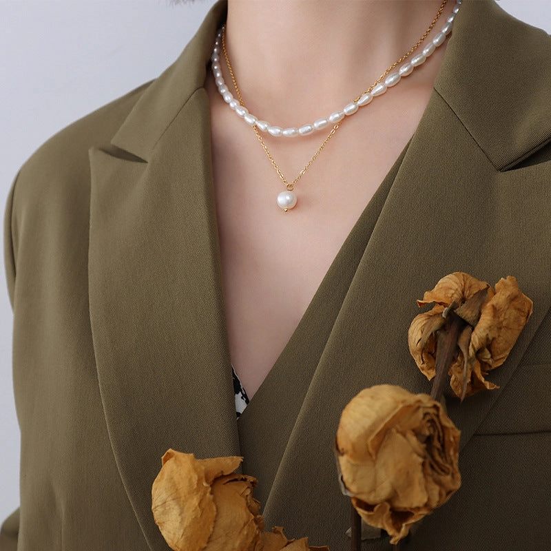 Wholesale Sales of Titanium Steel 18k Gold Freshwater Pearl Necklaces