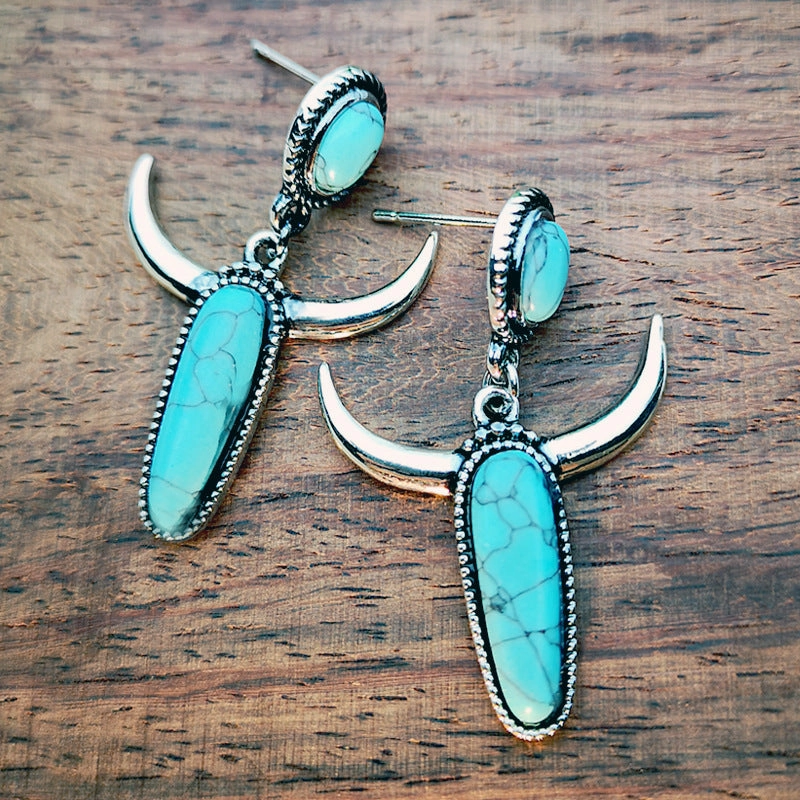 Wholesale Sapphire Bull Horn Alloy Earrings