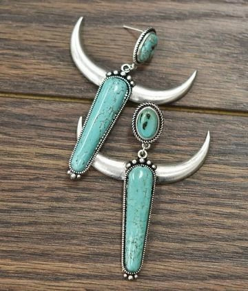 Wholesale Sapphire Bull Horn Alloy Earrings