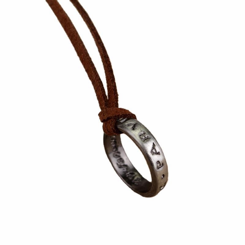 Wholesale Sea Area Four Movie Drake Ring Pendant Alloy Necklace