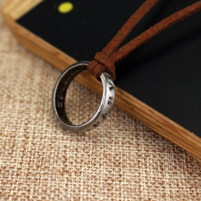 Wholesale Sea Area Four Movie Drake Ring Pendant Alloy Necklace