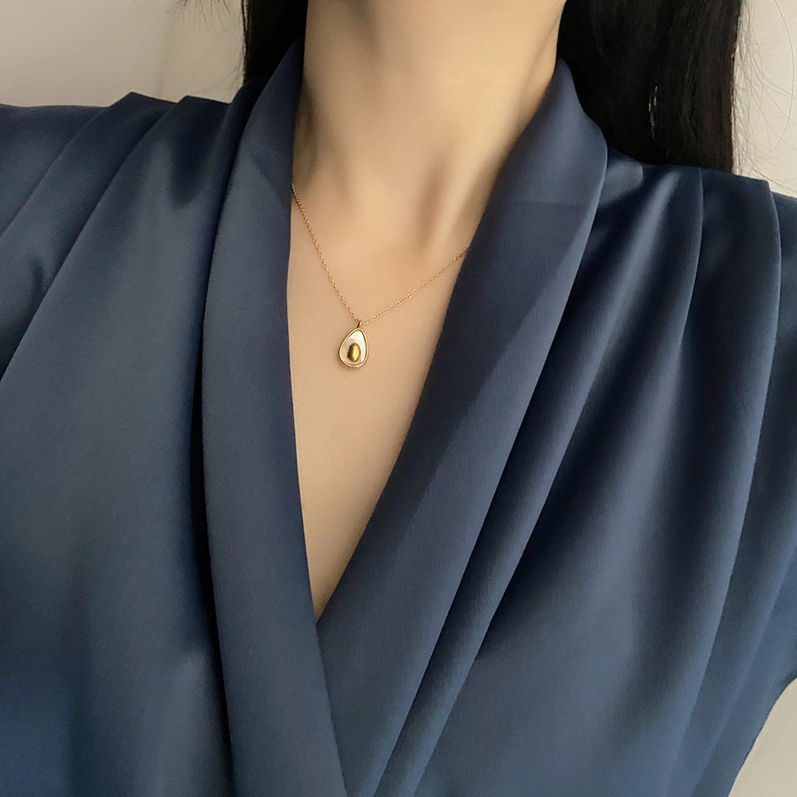 Wholesale Shell Avocado Titanium Steel Necklace Clavicle Chain