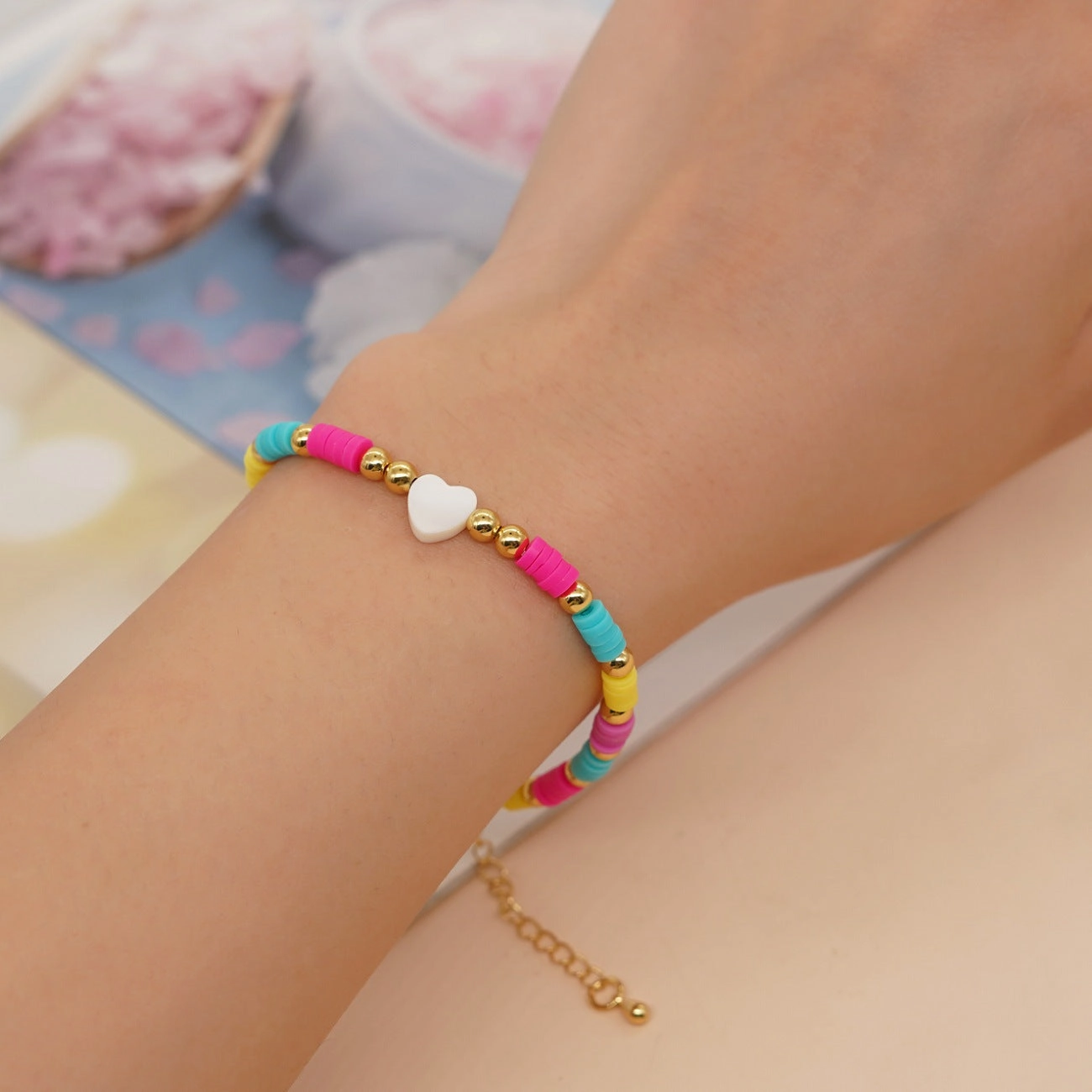 Wholesale Shell Heart Colorful Soft Pottery Adjustable Bracelet