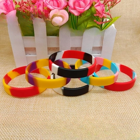 Wholesale Silicone Rubber Fitness Hipster Sports Bracelet