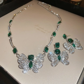 Wholesale Silver Needle Diamond Butterfly Emerald Square Earrings Necklace Set