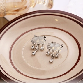 Wholesale Silver Needle Korean Cloud Earrings Lightning Raindrop Alloy arrings