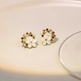 Wholesale Silver Pin Flower Diamond Alloy Earrings