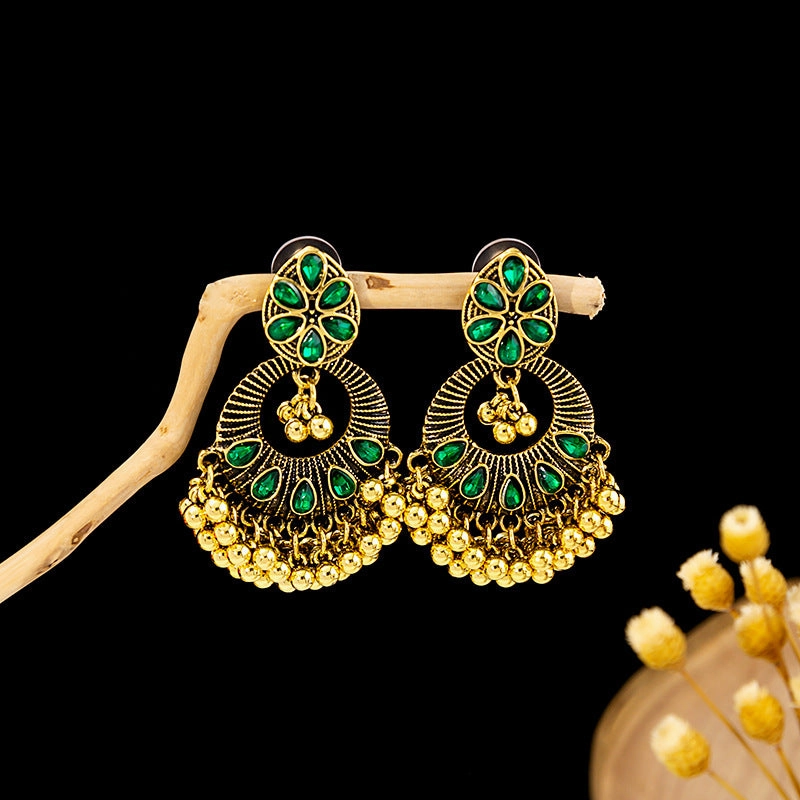 Wholesale Silver Pin Hollow Crystal Alloy Earrings
