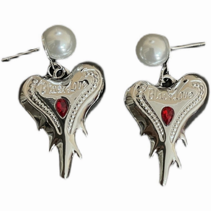 Wholesale Silver Plated Diamond Heart Alloy Earrings