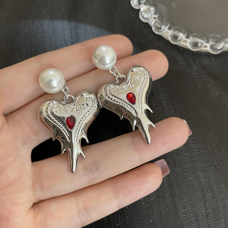 Wholesale Silver Plated Diamond Heart Alloy Earrings