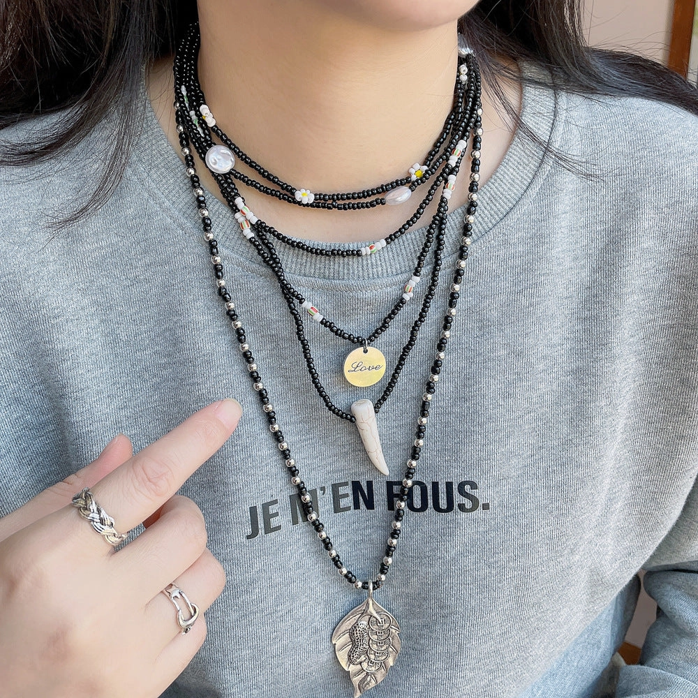 Wholesale Simple Black Beaded Pendant Necklace