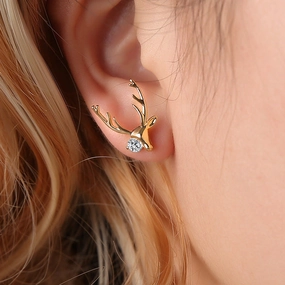 Wholesale Simple Copper Inlaid Zircon Small Elk Earrings
