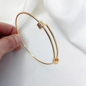 Wholesale Simple Titanium Steel Plated 18K Gold Round Adjustable Wire Bracelet