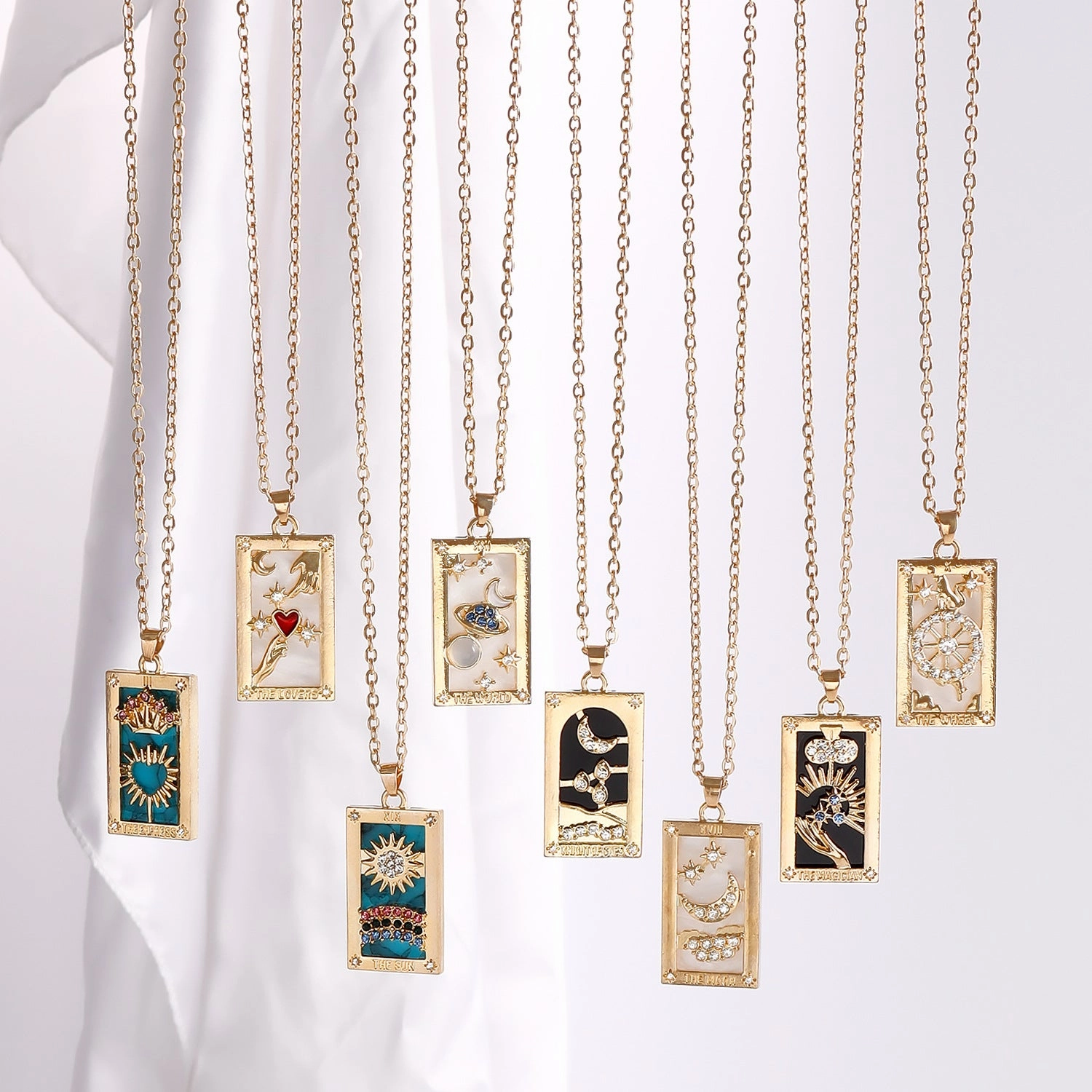 Wholesale Single Layer Metal Thin Chain Rectangular Tarot Card Square Necklace