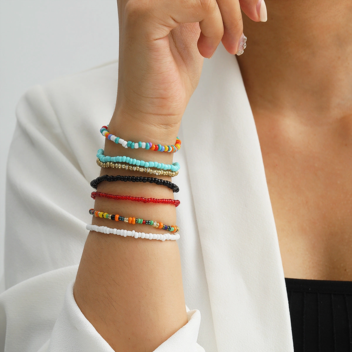 Wholesale Single Ply Hand Beaded Geometric Contrasting Color Rice Beads Stretch Bracelet