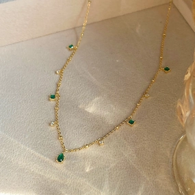 Wholesale Slim Vintage Accessories Zirconia Copper Necklace