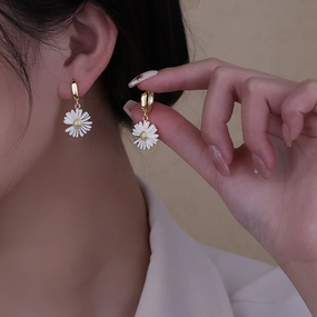 Wholesale Small Daisies Copper Earrings