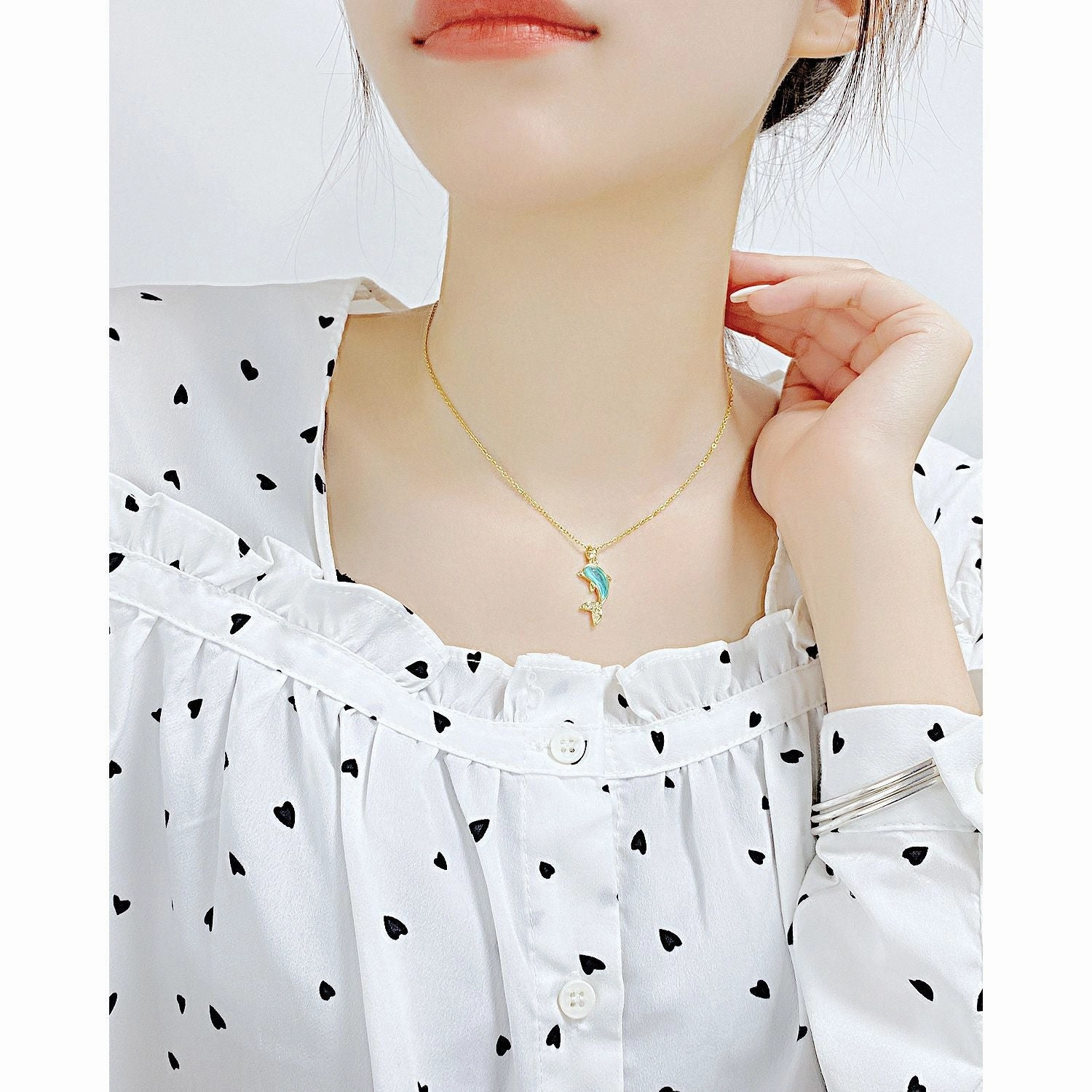 Wholesale Small Dolphin Clavicle Chain Stainless Steel Necklace