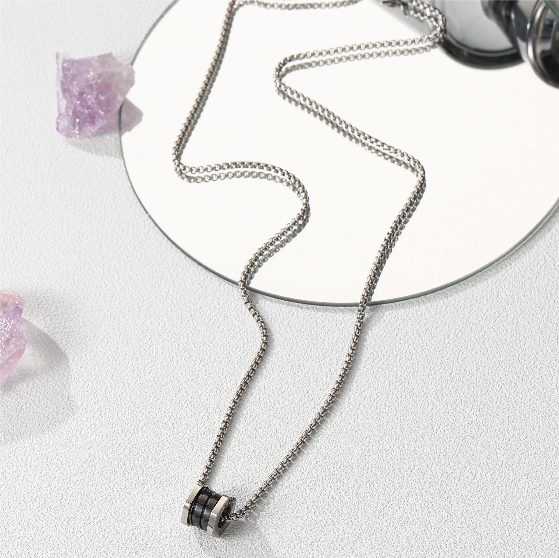Wholesale small waist black ceramic transport pendant titanium steel non fading collarbone sweater chain