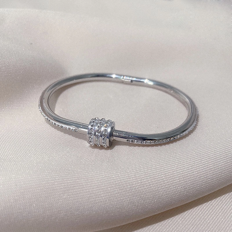Wholesale Small Waist Non-fading Titanium Steel Bracelet with Diamonds