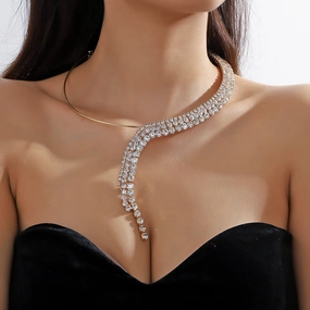 Wholesale Sparkling Rhinestone Patchwork Necklace
