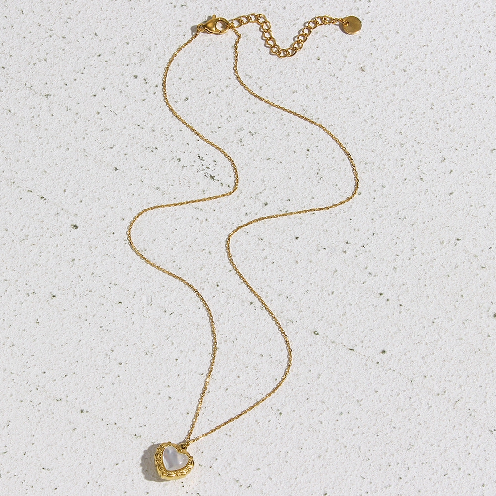 Wholesale Stainless Steel 18K Gold Plated Vintage Shell Love Necklace