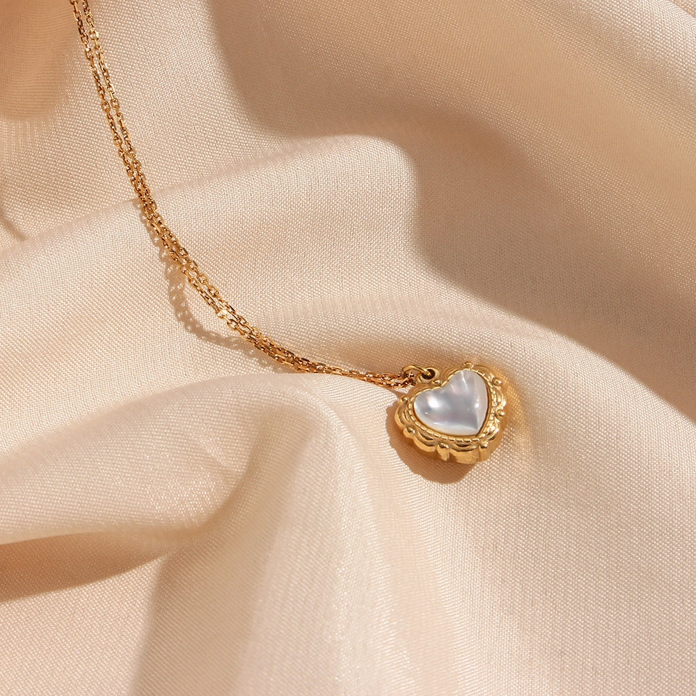 Wholesale Stainless Steel 18K Gold Plated Vintage Shell Love Necklace