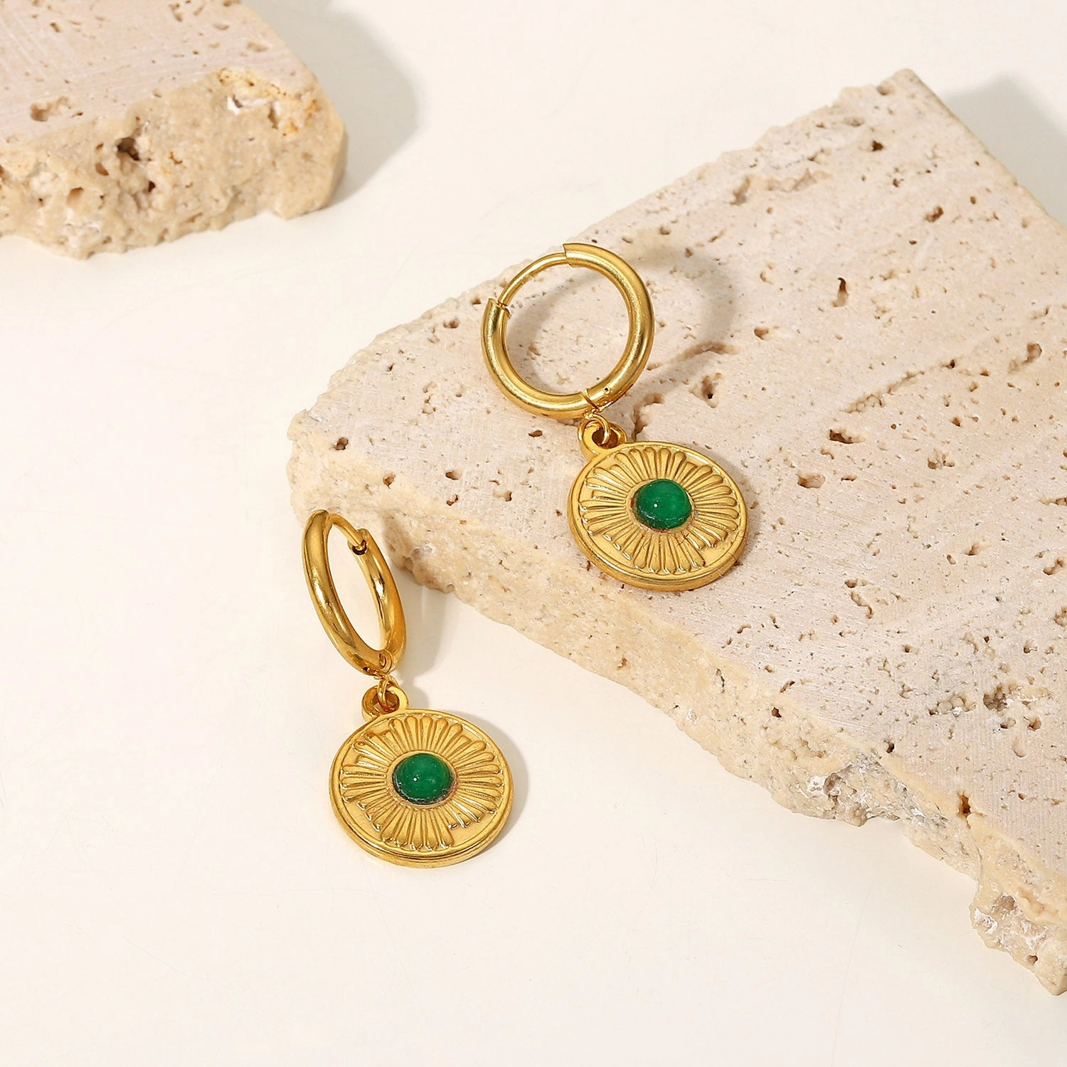 Wholesale Stainless Steel 18K Gold Semi Precious Stone Round Coin Pendant Earrings