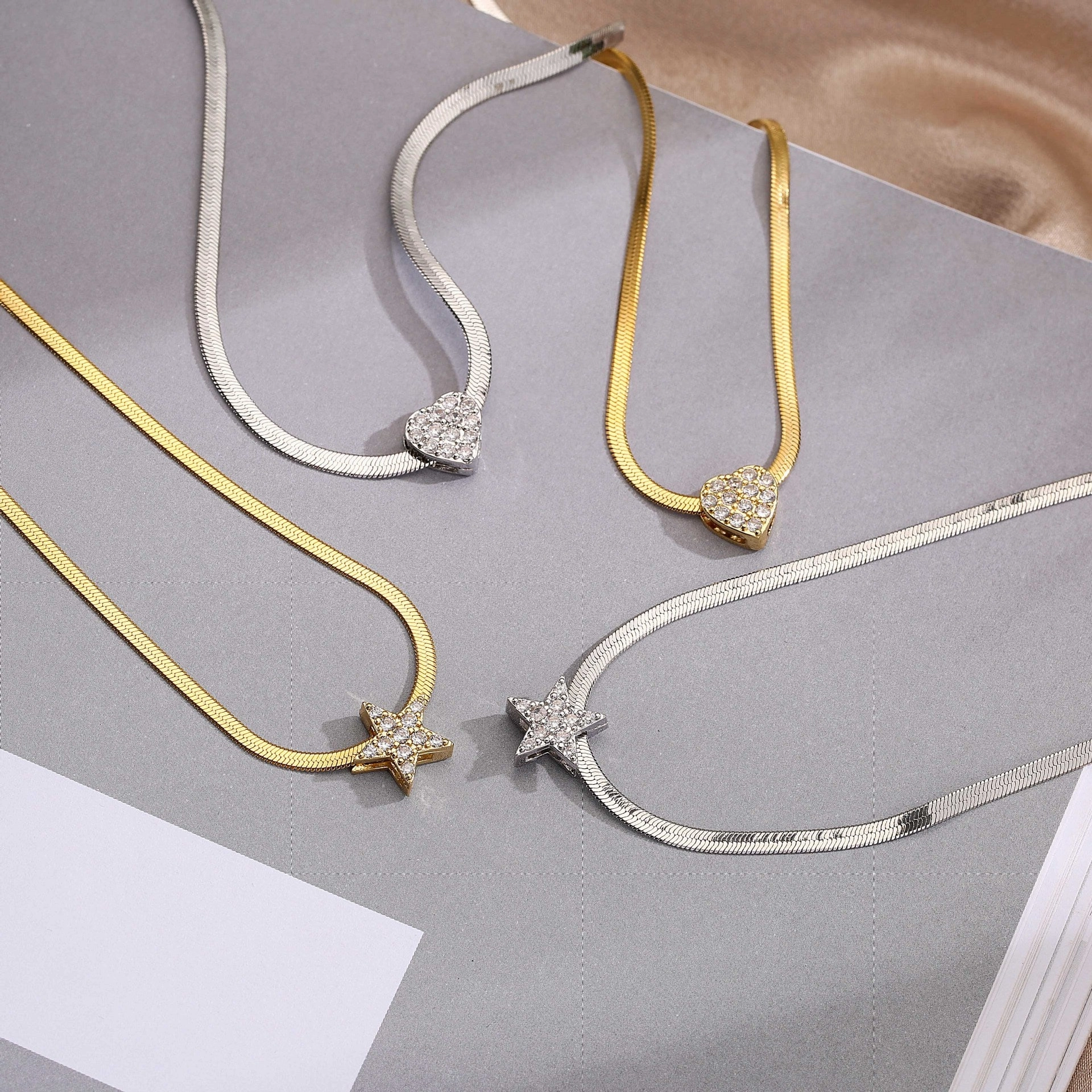 Wholesale Stainless Steel Blade Chain Love Peach Heart Star Necklace