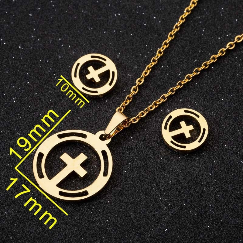 Wholesale Stainless Steel Coconut Hollow Pineapple Thousand Paper Crane Necklace Set