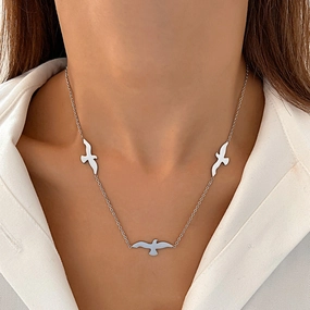 Wholesale Stainless Steel Creative Three Birds Collarbone Necklace