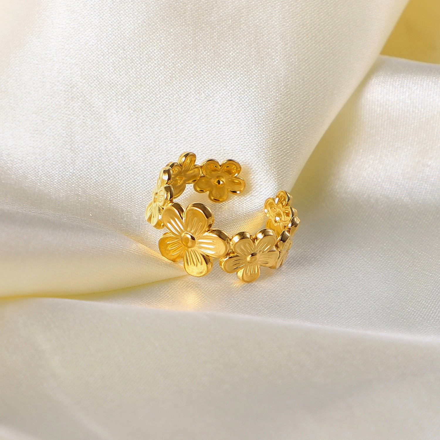 Wholesale Stainless Steel Flower Open Ring