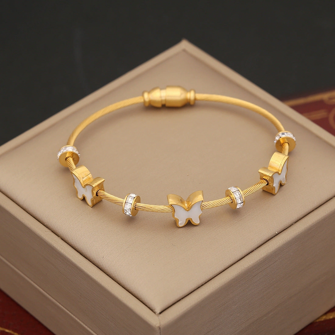 Wholesale Stainless Steel Full Diamond Eyes Bracelet Butterfly Bracelet