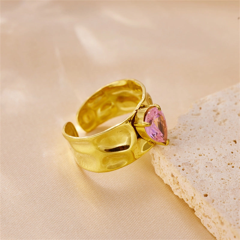 Wholesale Stainless Steel Gold Pink Zircon Hammer Pattern Wide Face Ring