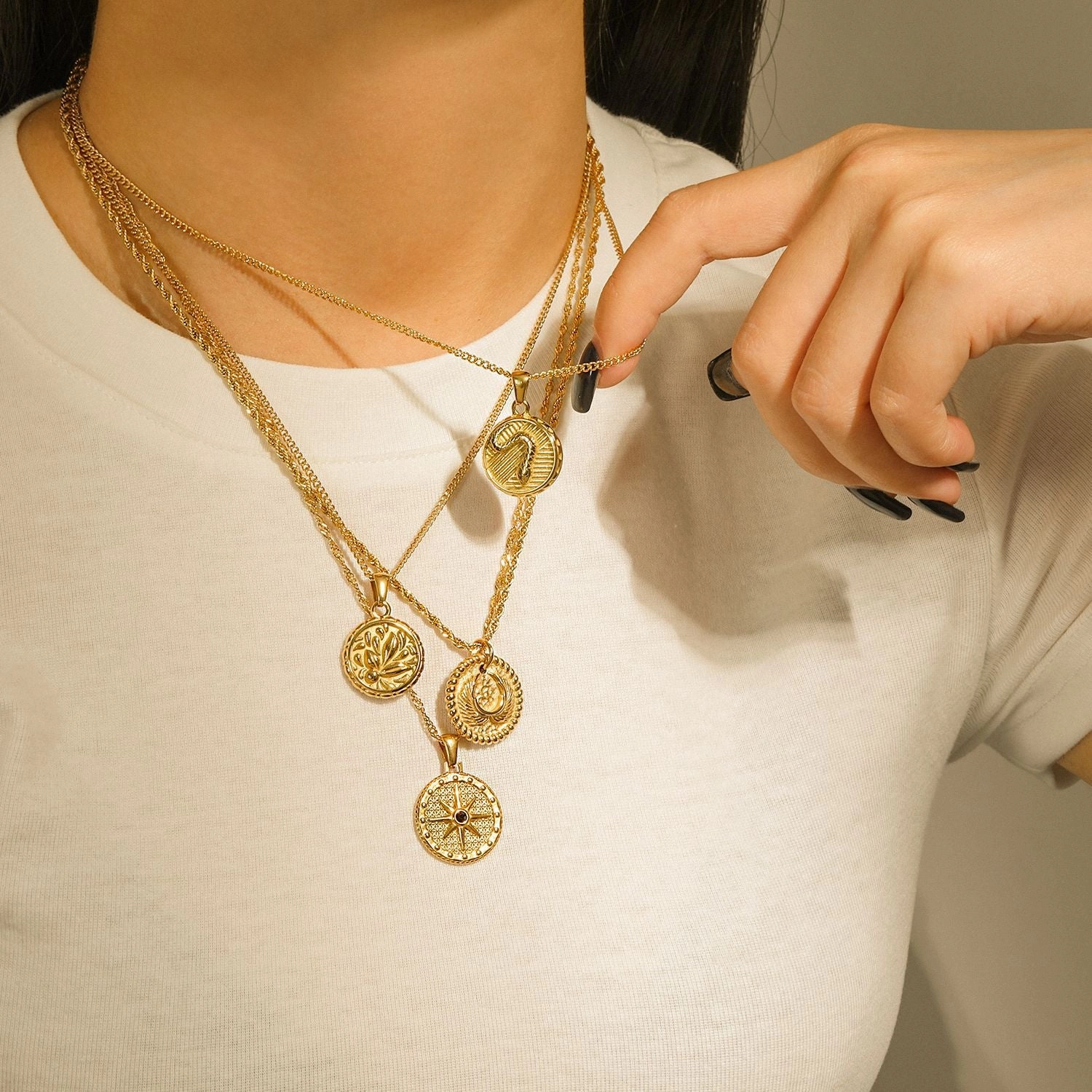 Wholesale Stainless Steel Gold Plated Coin Medal Necklace