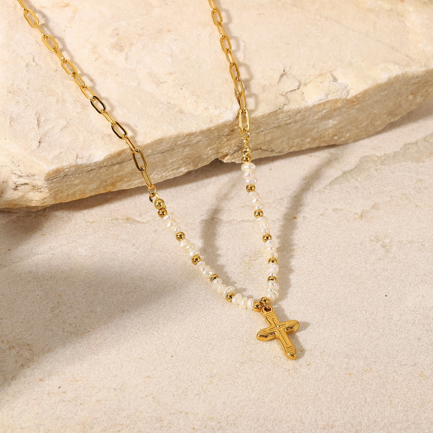Wholesale Stainless Steel Gold Plated Cross Pendant Rice Bead Stitching Necklace