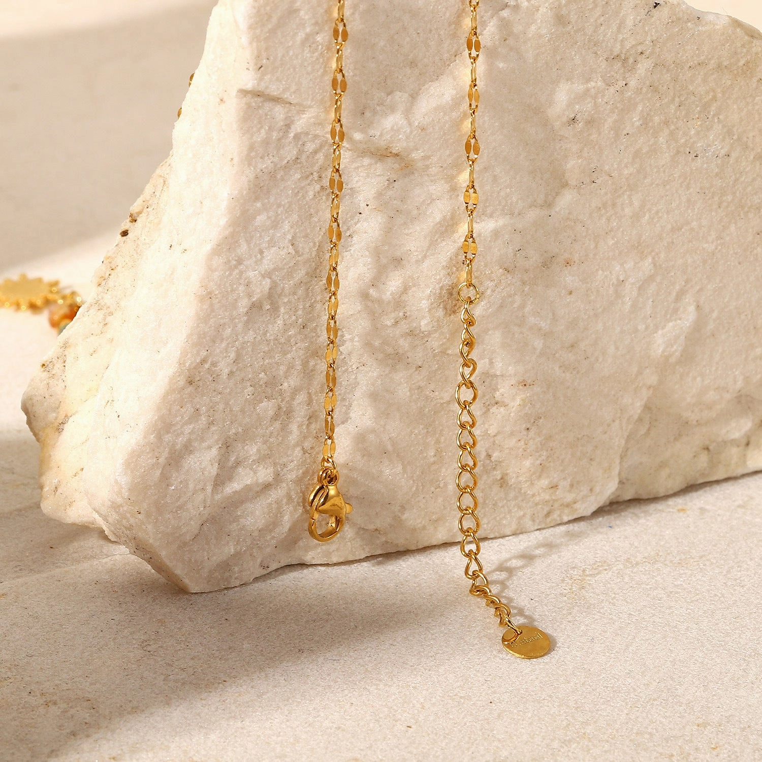 Wholesale Stainless Steel Gold Plated Sun Pendant Necklace