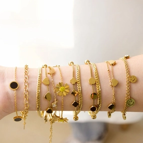 Wholesale Stainless Steel Love Circular Geometric Shell Double Layer Bracelet