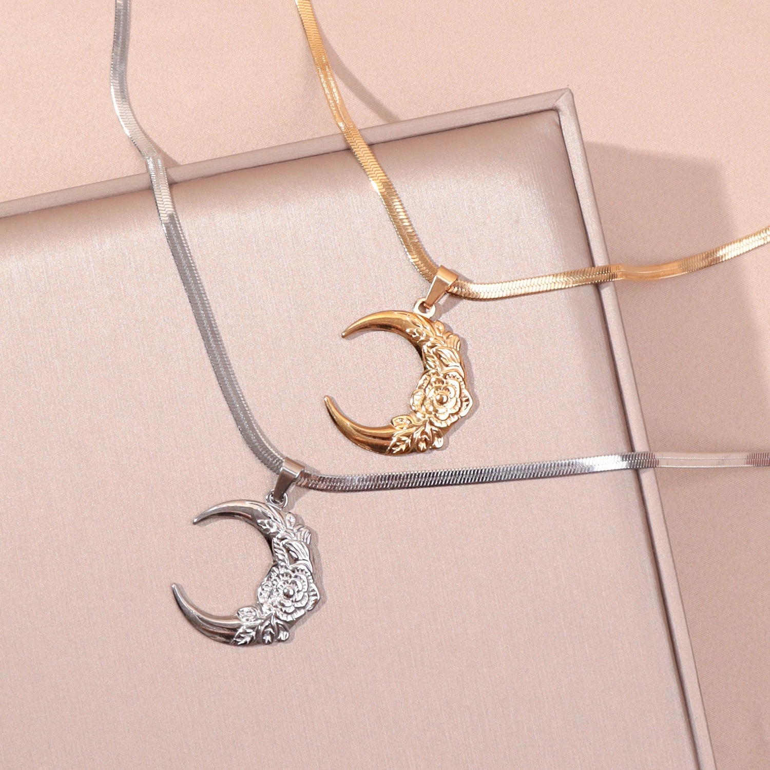 Wholesale Stainless Steel Moon Pendant Flat Snake Chain Necklace