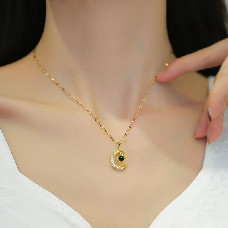 Wholesale Stainless Steel Moon Projection I Love You Clavicle Necklace