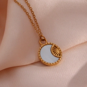 Wholesale Stainless Steel Shell Moon Medallion Necklace