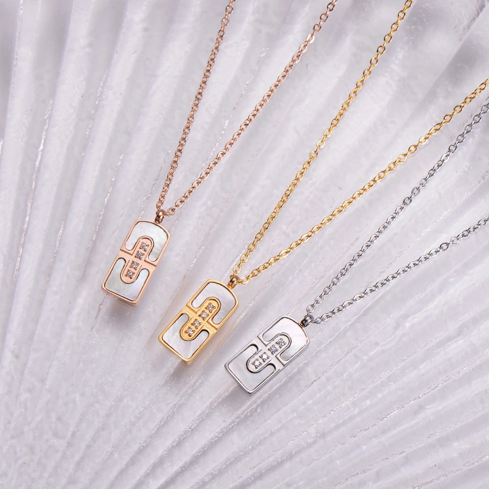 Wholesale Stainless Steel Shell Pendant Necklace
