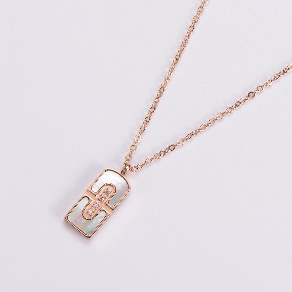 Wholesale Stainless Steel Shell Pendant Necklace