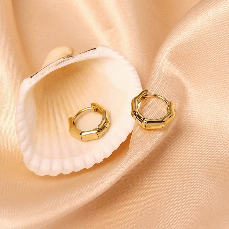 Wholesale Stainless Steel Simple Irregular Wave Pattern Earrings