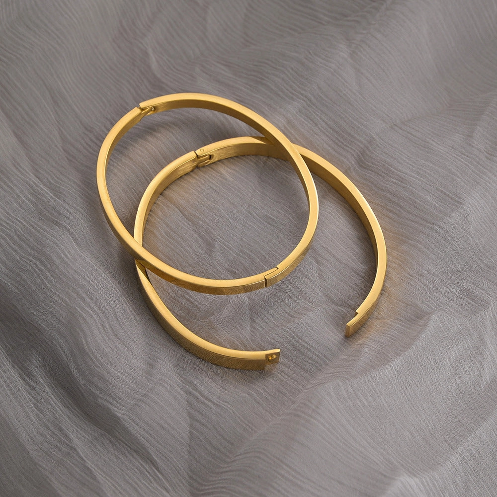 Wholesale Stainless Steel Smooth Buckle Bracelet