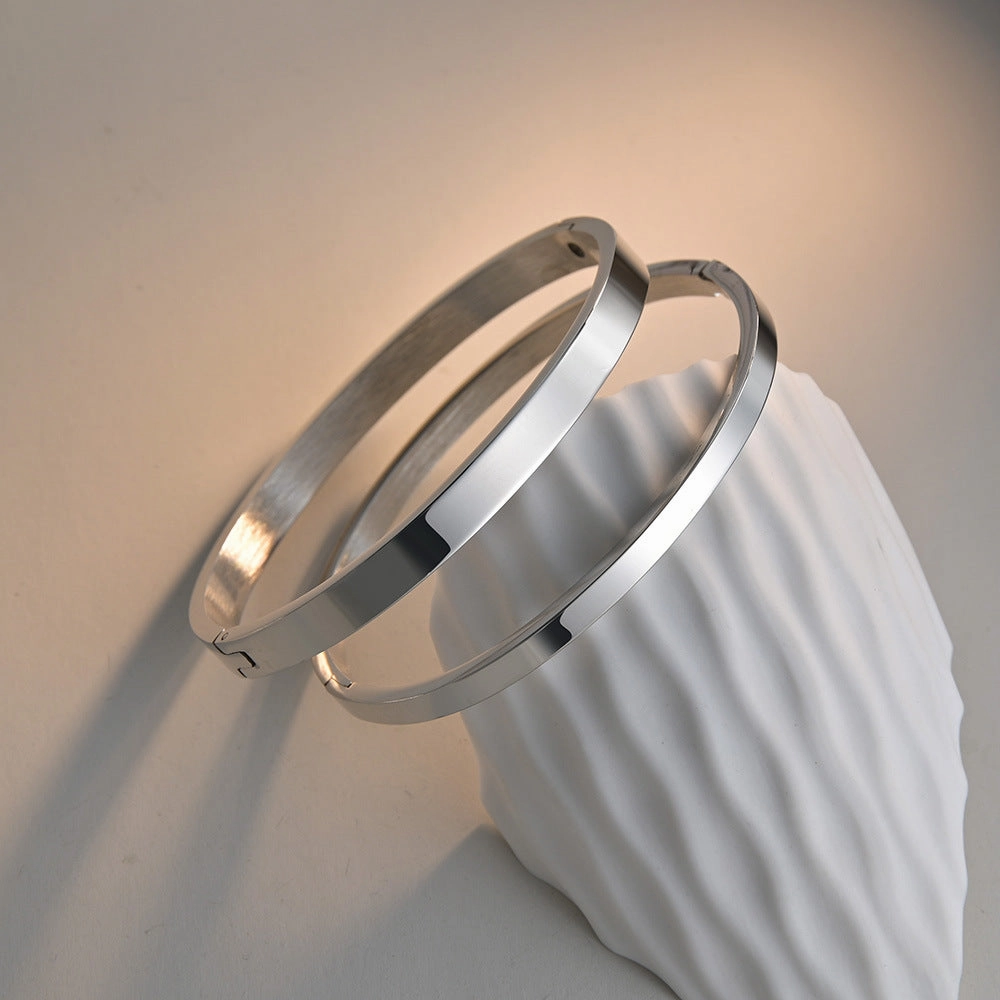 Wholesale Stainless Steel Smooth Buckle Bracelet