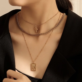Wholesale Stainless Steel Word Frame Shield Multi-Layered Wearing Necklace