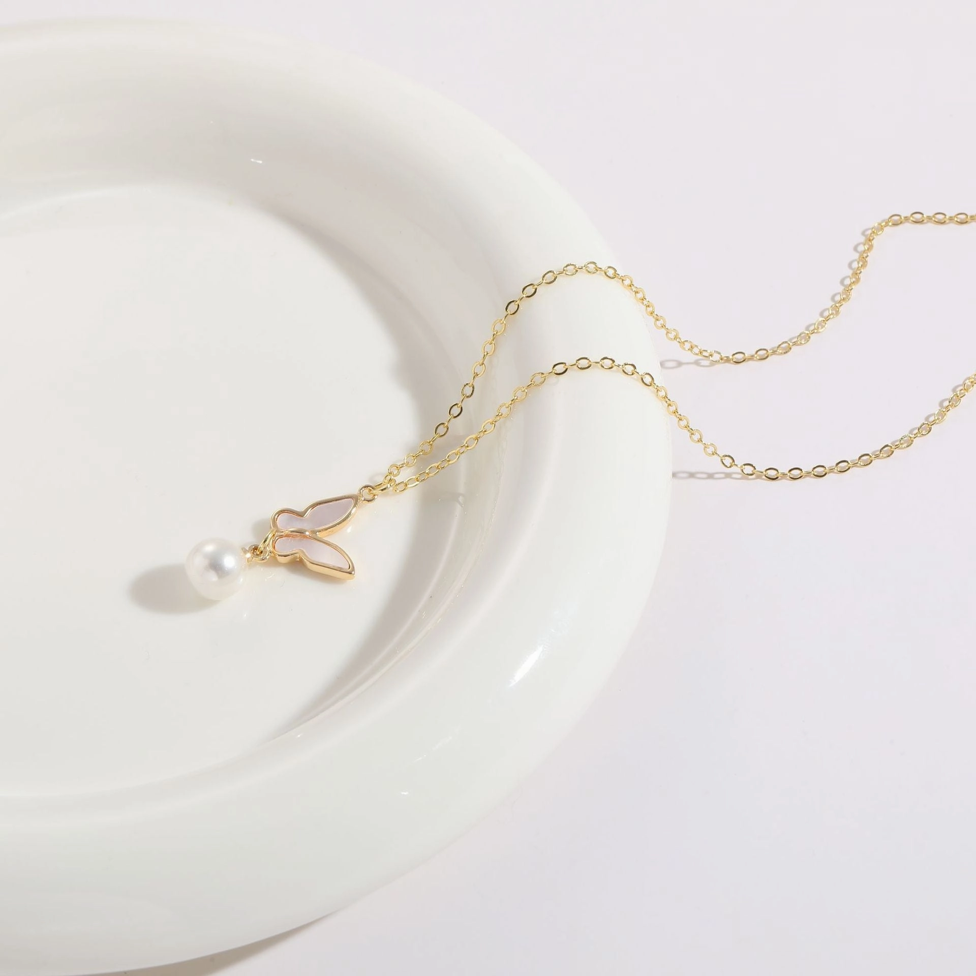 Wholesale Star Butterfly Shell Pearl Copper Necklace