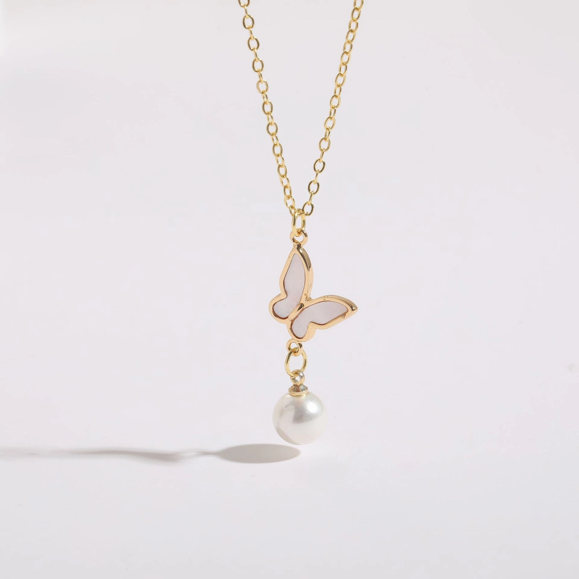 Wholesale Star Butterfly Shell Pearl Copper Necklace