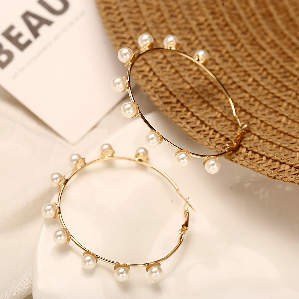 Wholesale Statemente Imitation Pearl Alloy Hoop Earrings